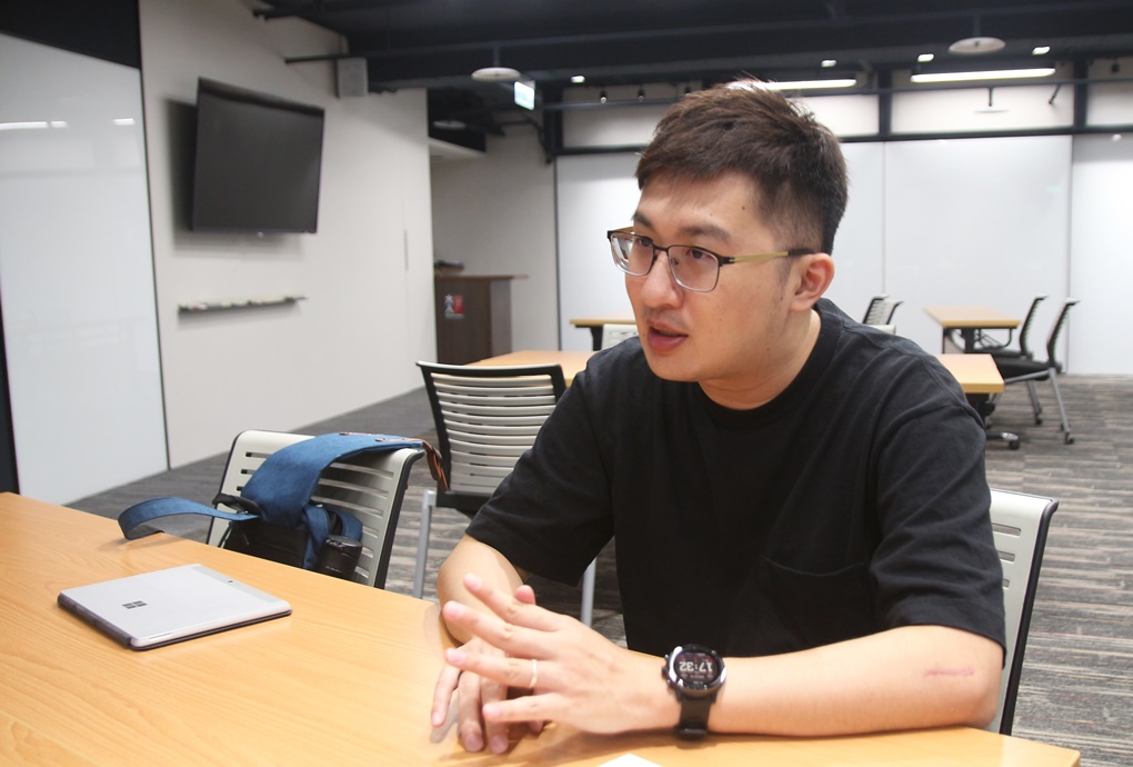 【學員專訪】銷售專業服務的系統化做法 / 錯誤觀念全被老師打臉，聽幾集就覺得學費回本了